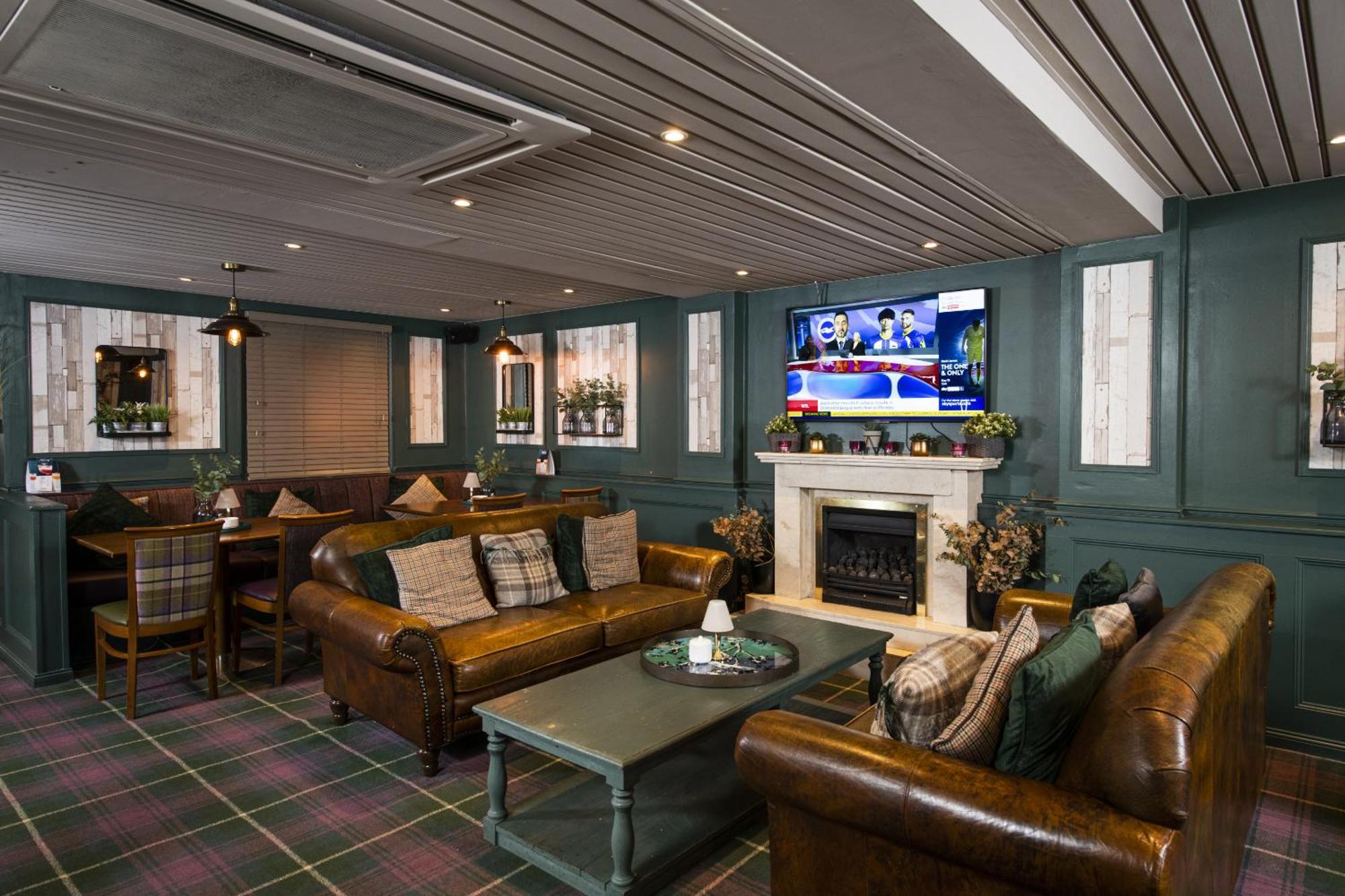 Kirkhouse Inn Strathblane Exterior photo